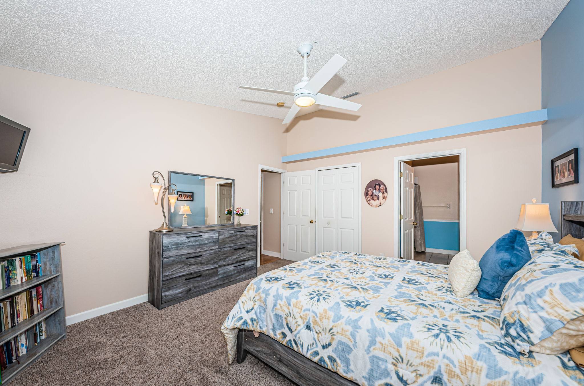 Primary Bedroom 1c