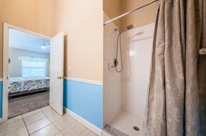 Primary Bathroom 1b