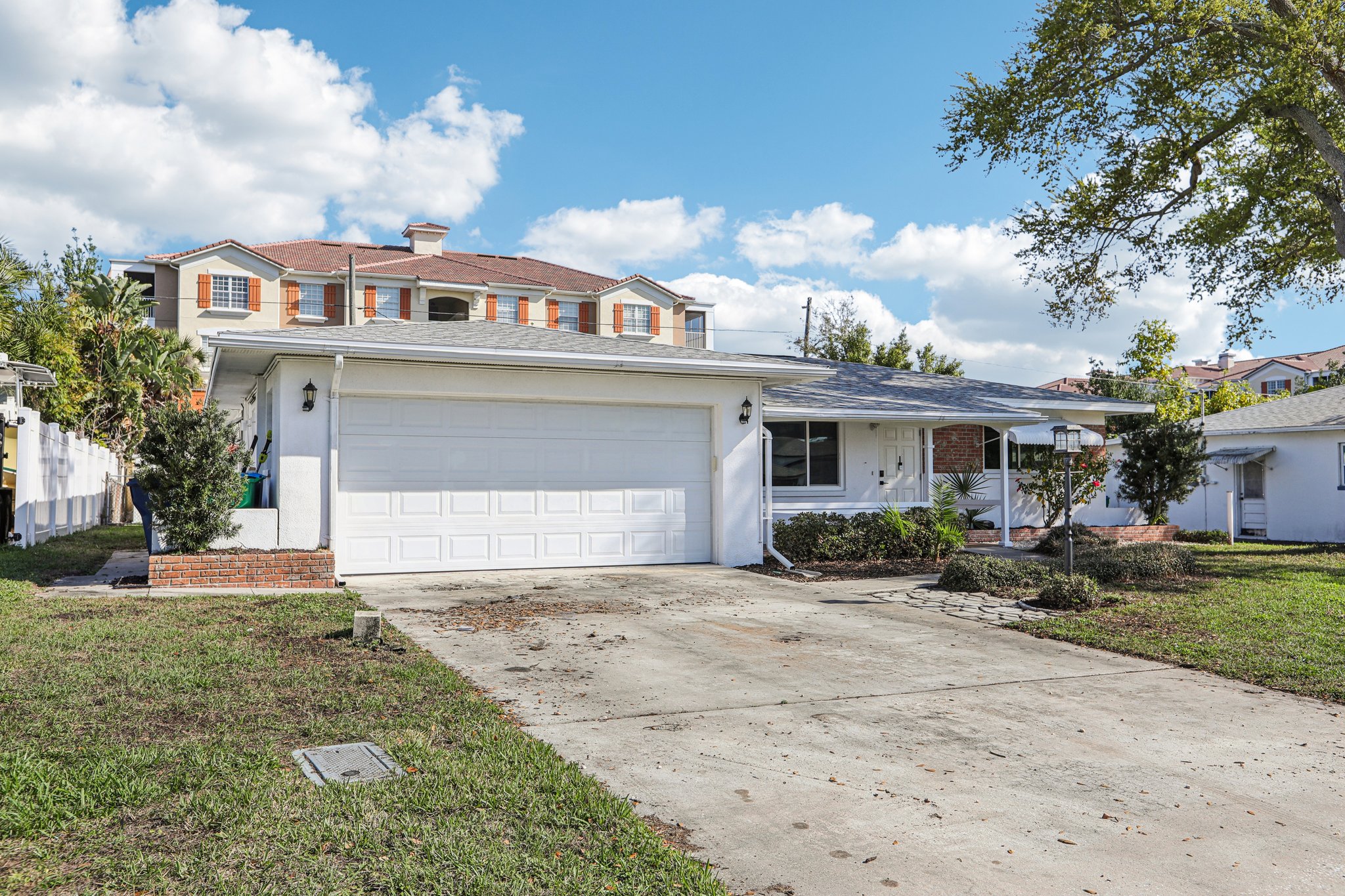 Lake Vista Dr-S1103-003.jpg