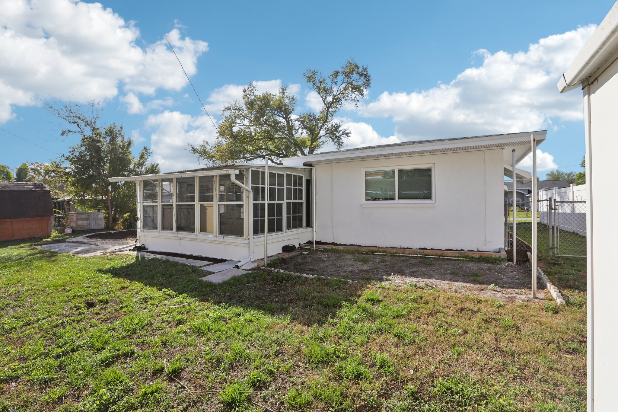 Lake Vista Dr-S1103-031.jpg