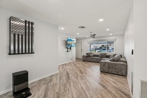 Lake Vista Dr-S1103-007.jpg