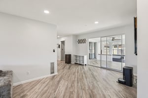 Lake Vista Dr-S1103-010.jpg