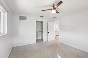 Lake Vista Dr-S1103-017.jpg