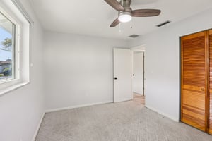 Lake Vista Dr-S1103-019.jpg