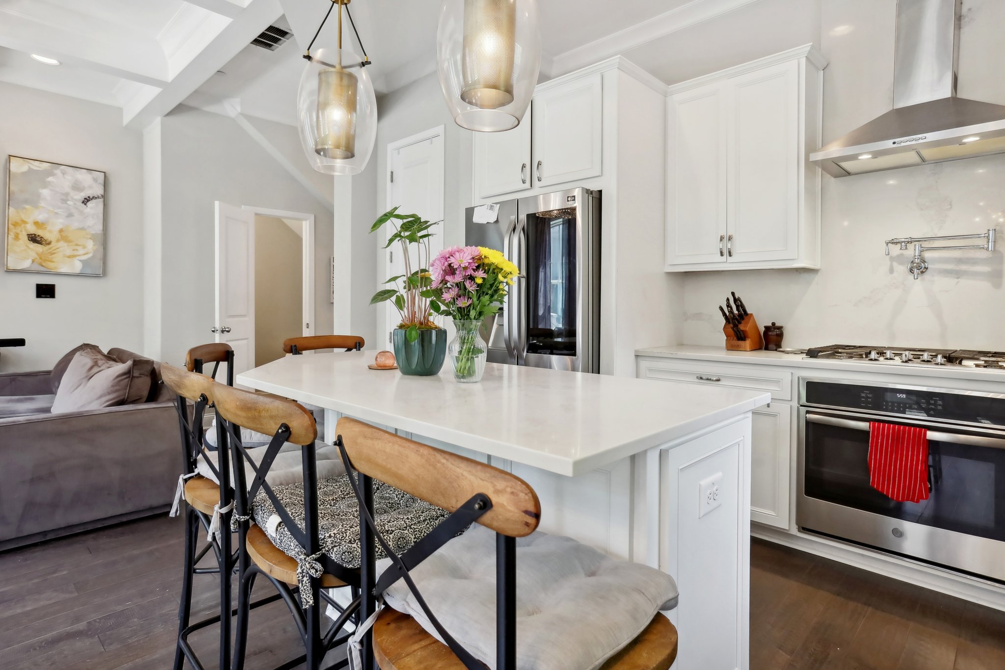 Moorewood Ln S E-008.jpg