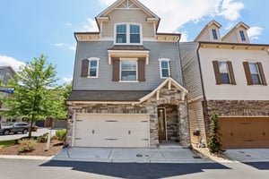 Moorewood Ln S E-001.jpg