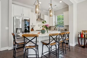 Moorewood Ln S E-007.jpg