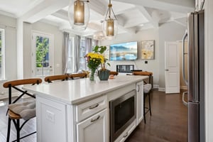 Moorewood Ln S E-009.jpg