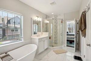 Moorewood Ln S E-021.jpg
