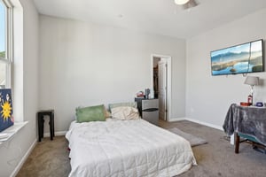 Moorewood Ln S E-029.jpg