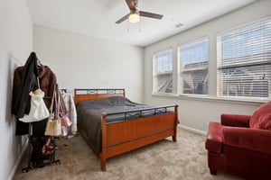 Moorewood Ln S E-031.jpg
