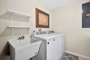 Laundry Room 2