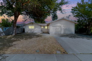  Photo 44