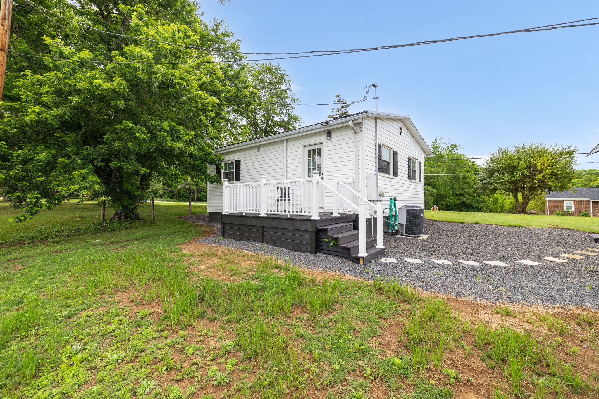 1057 Virginia St-53