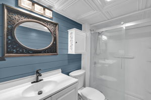 1057 Virginia St-22
