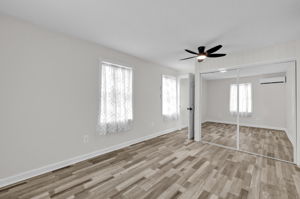 1057 Virginia St-24