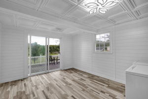 1057 Virginia St-26