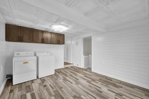 1057 Virginia St-27
