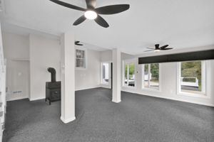 1057 Virginia St-28