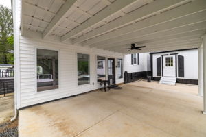 1057 Virginia St-32