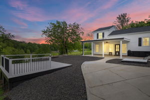1057 Virginia St-34