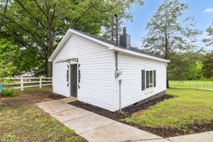 1057 Virginia St-56