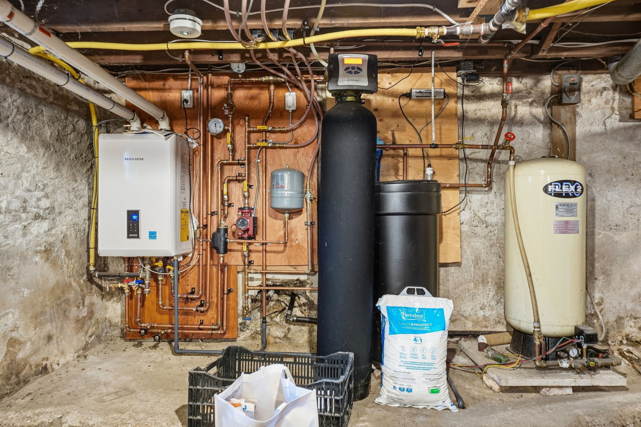  Photo 92