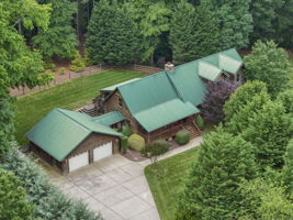  Photo 0