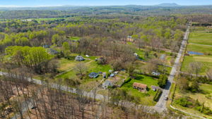 10586 Sperryville Pike, Culpeper, VA 22701, USA Photo 21