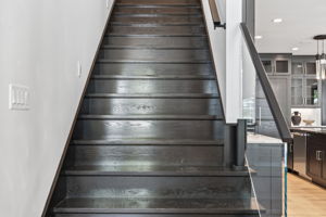  Photo 51