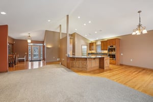 Alamo St-S1701-012.jpg