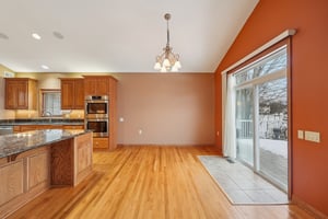 Alamo St-S1701-014.jpg