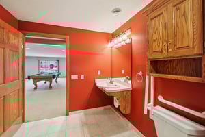 Alamo St-S1701-037.jpg