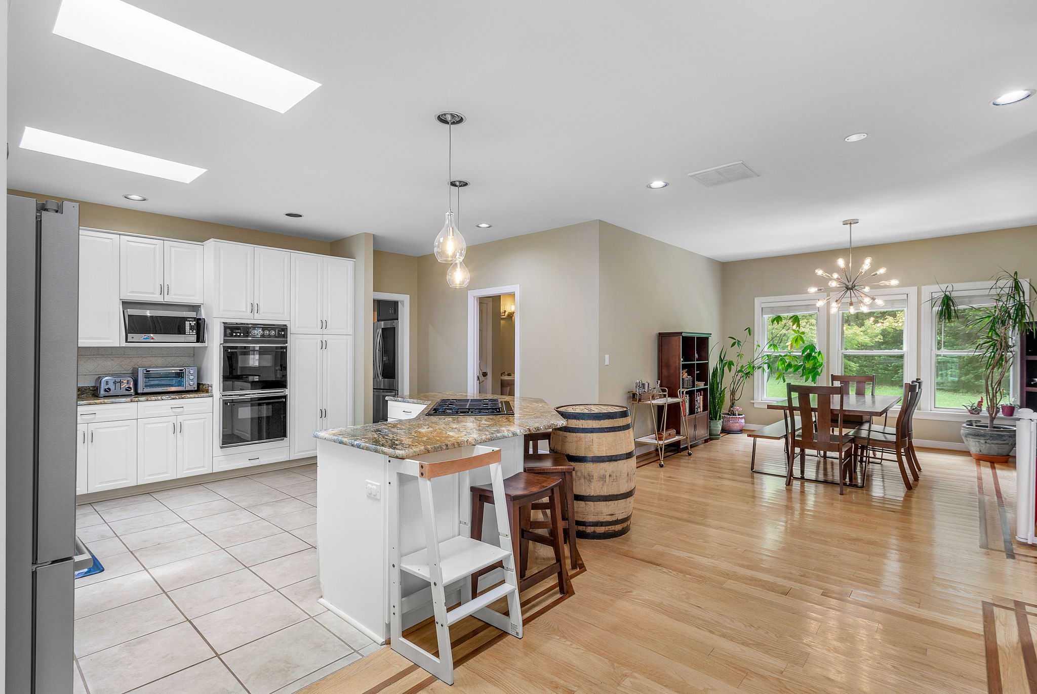15-Kitchen