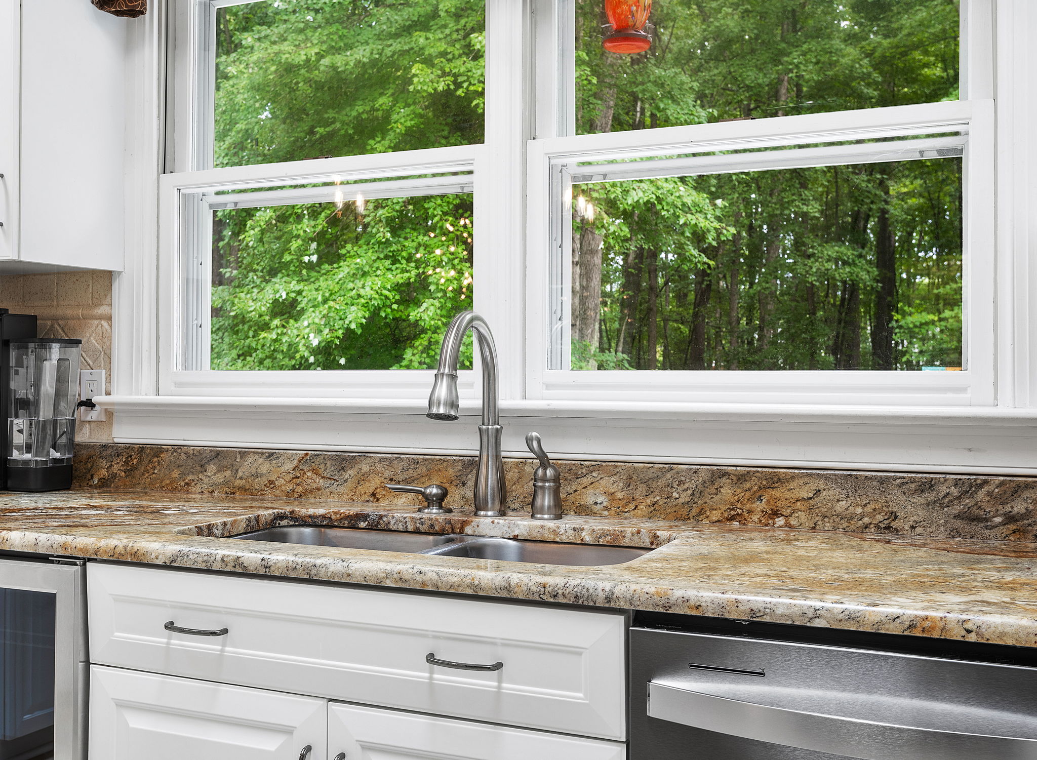 19-Kitchen Sink