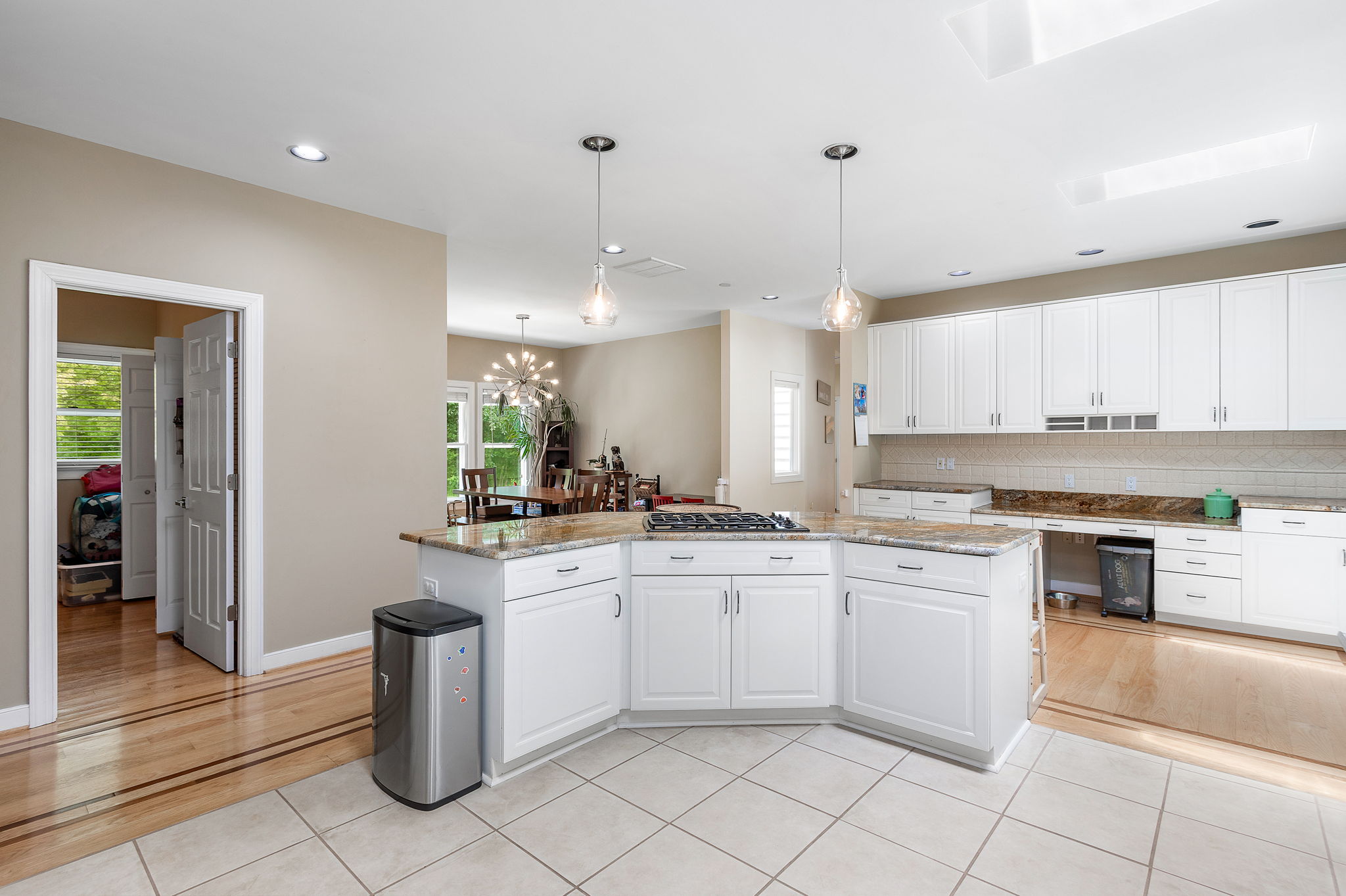 20-Kitchen