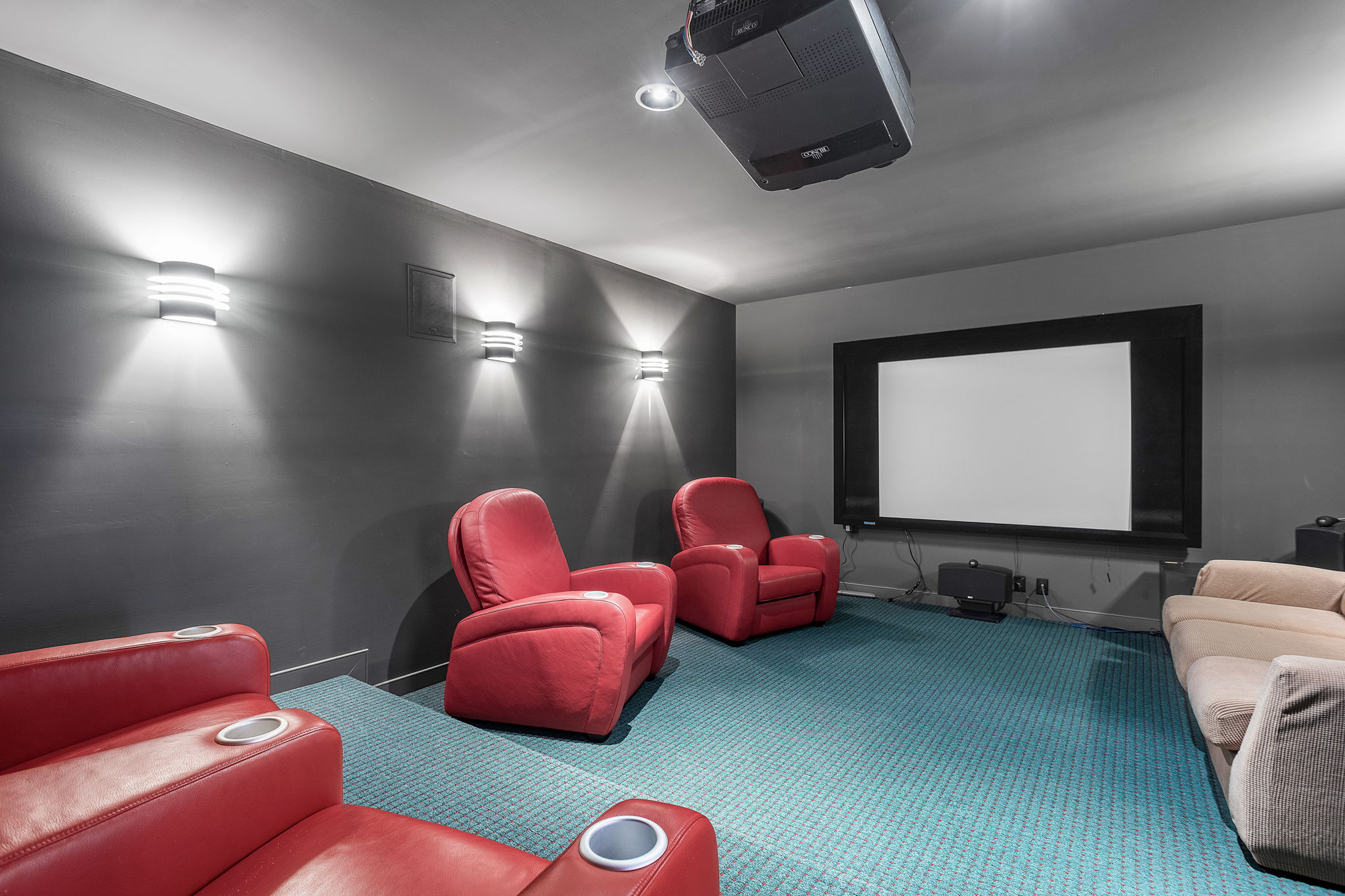 23-Media Room