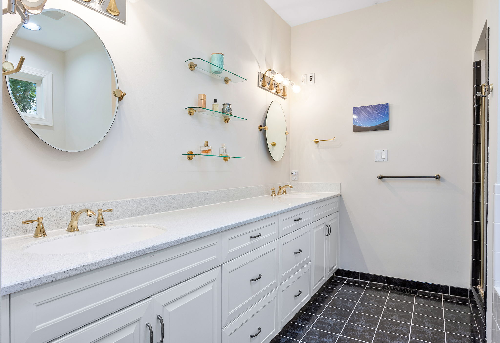 30-Primary Bath