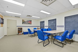  Photo 44