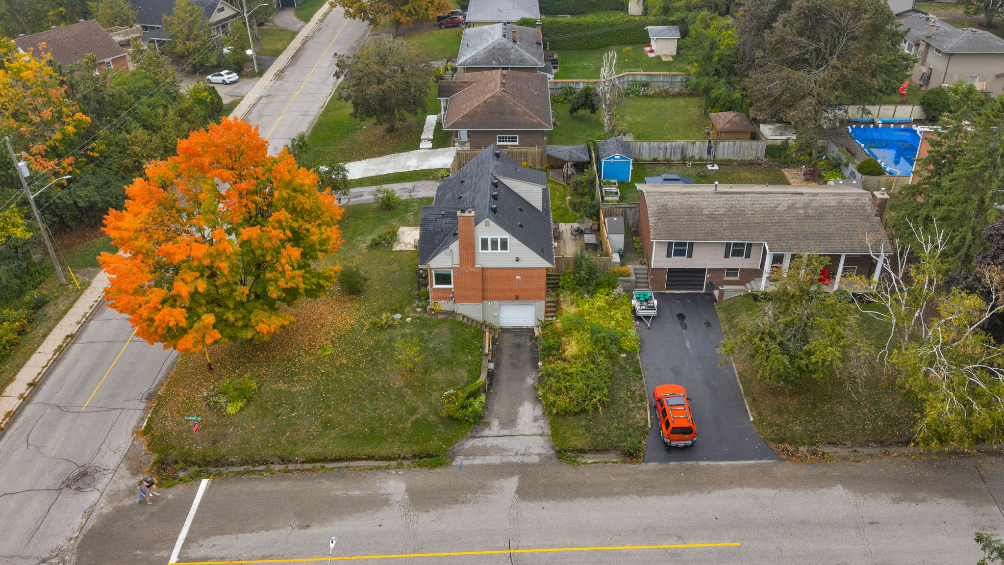  Photo 40