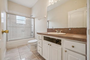  Photo 23