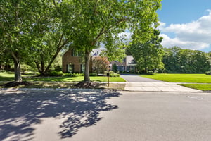 Christopher Dr-S2808-006.jpg