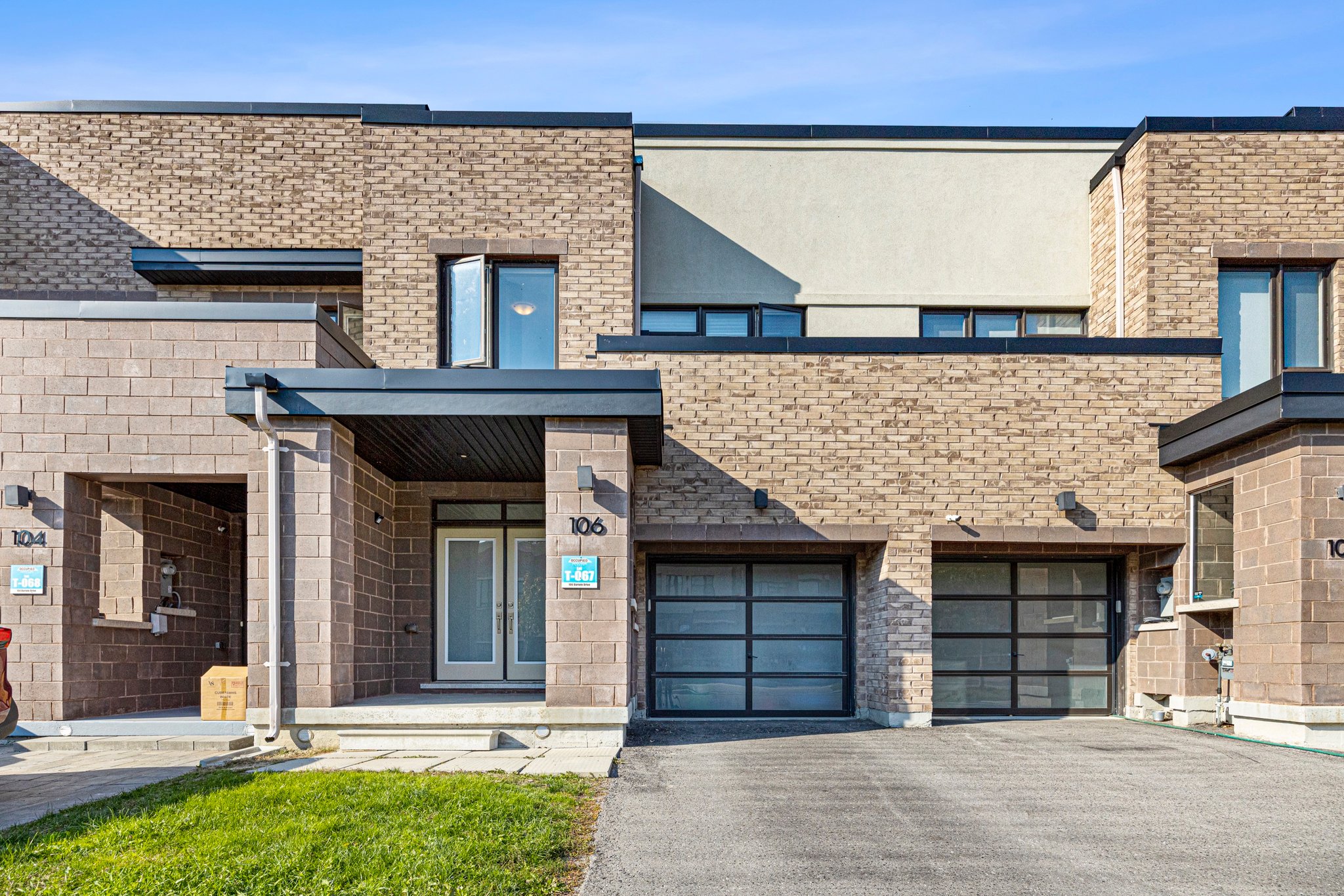 Richmond Hill property showcase