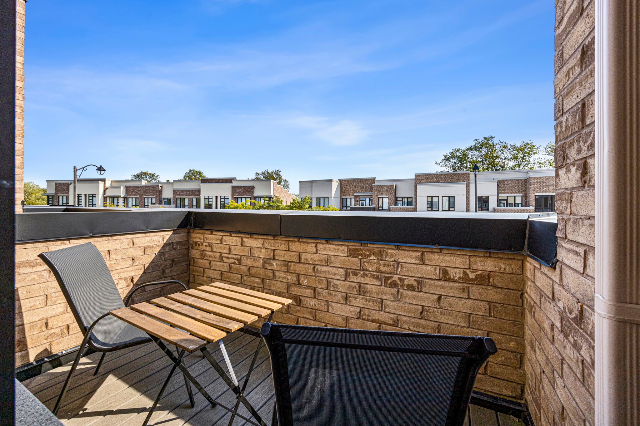 Richmond Hill property showcase — delivered property photograph 18