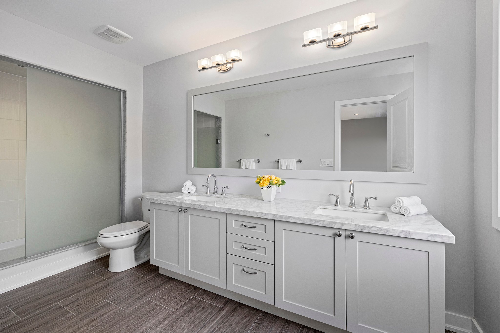 Richmond Hill property showcase — delivered property photograph 23