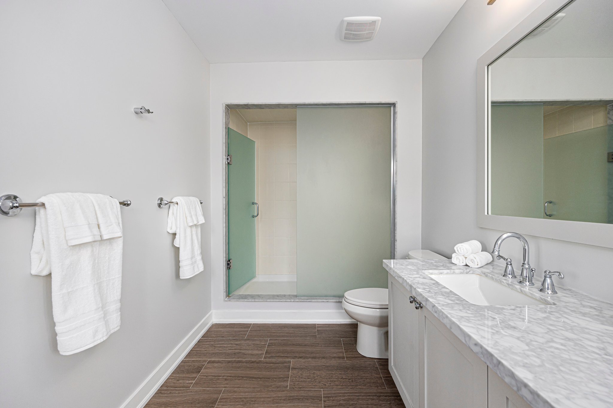 Richmond Hill property showcase — delivered property photograph 24