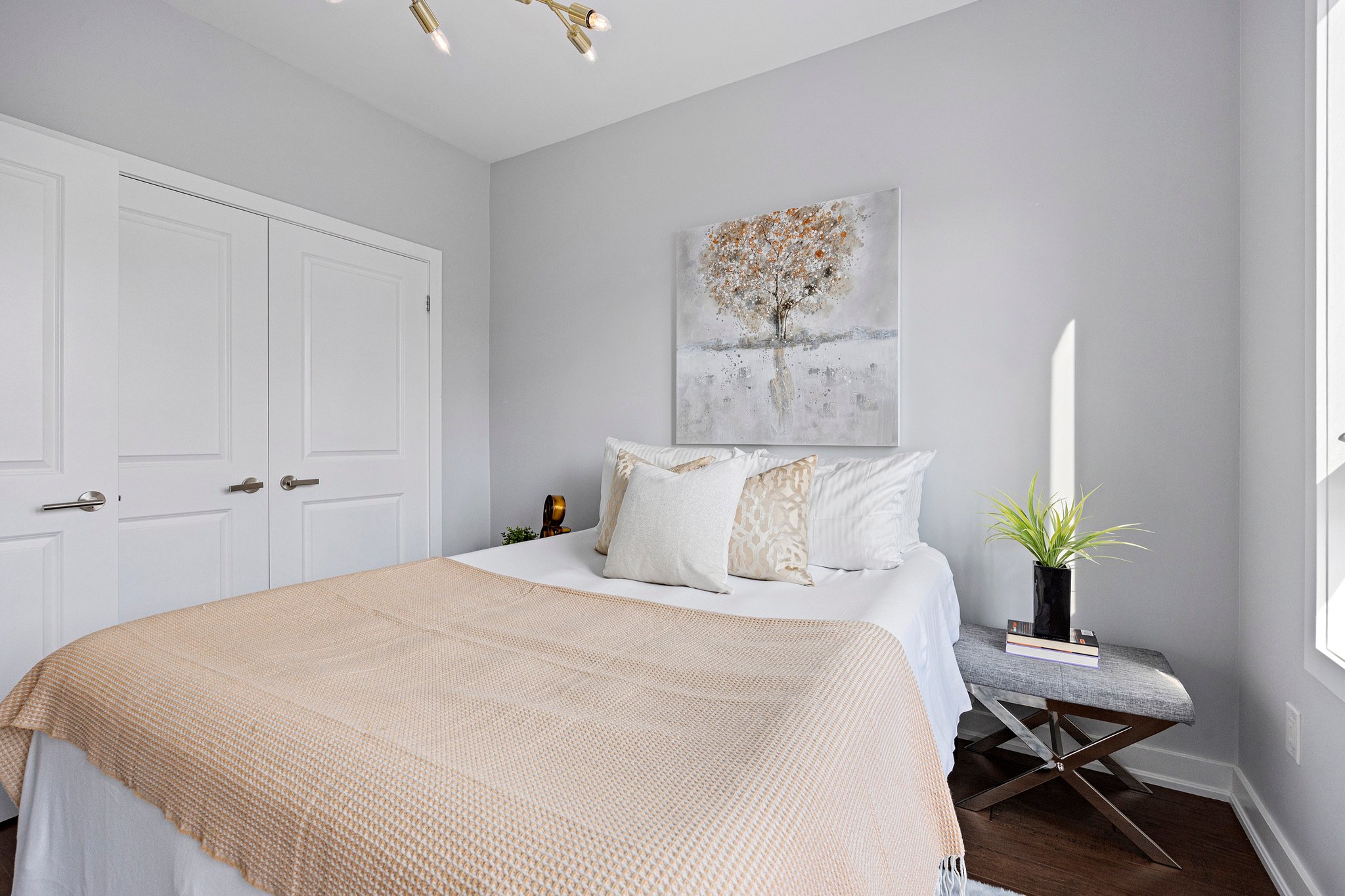 Richmond Hill property showcase — delivered property photograph 17