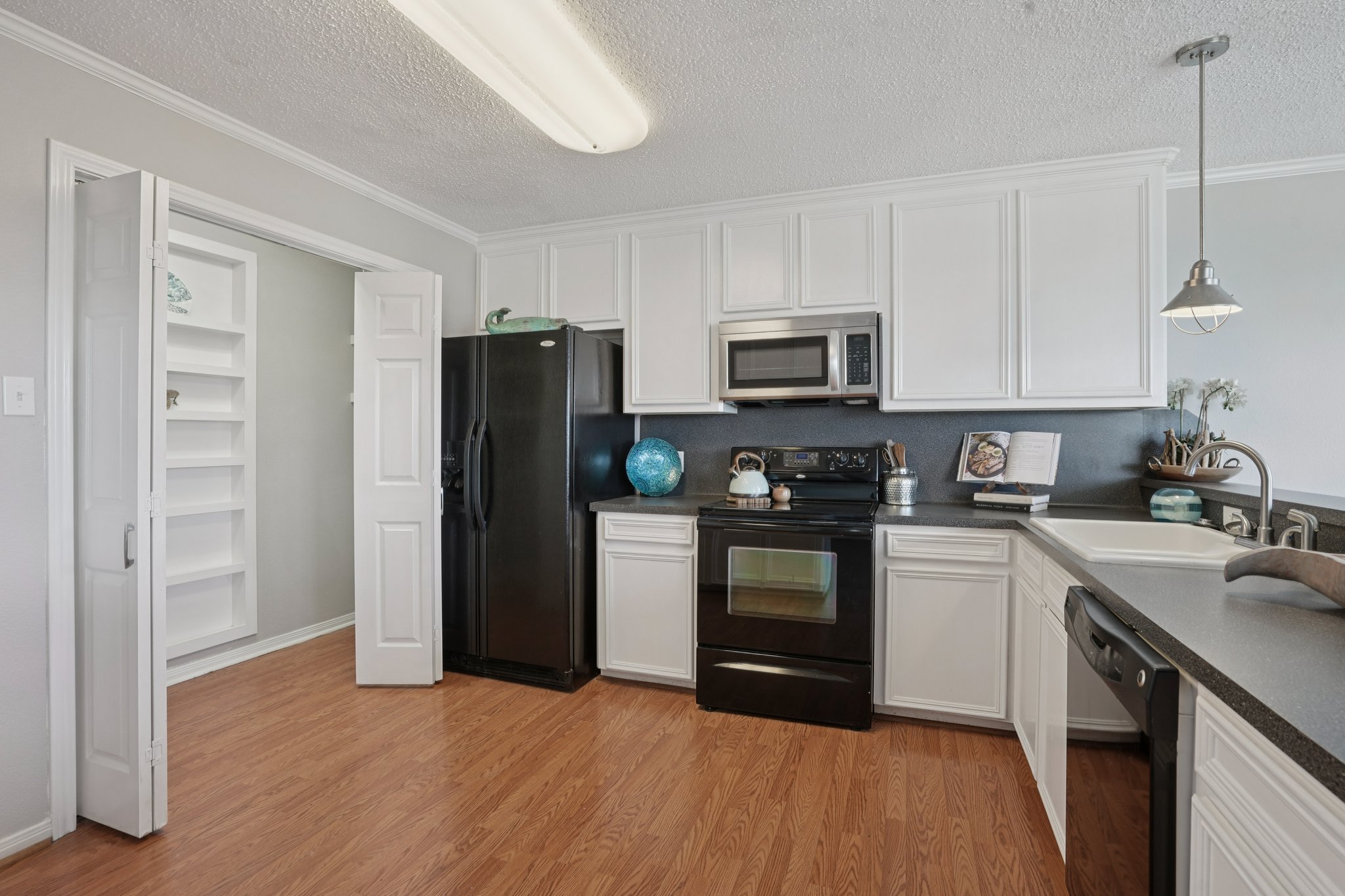 Driftwood Rd-S1311-014.jpg