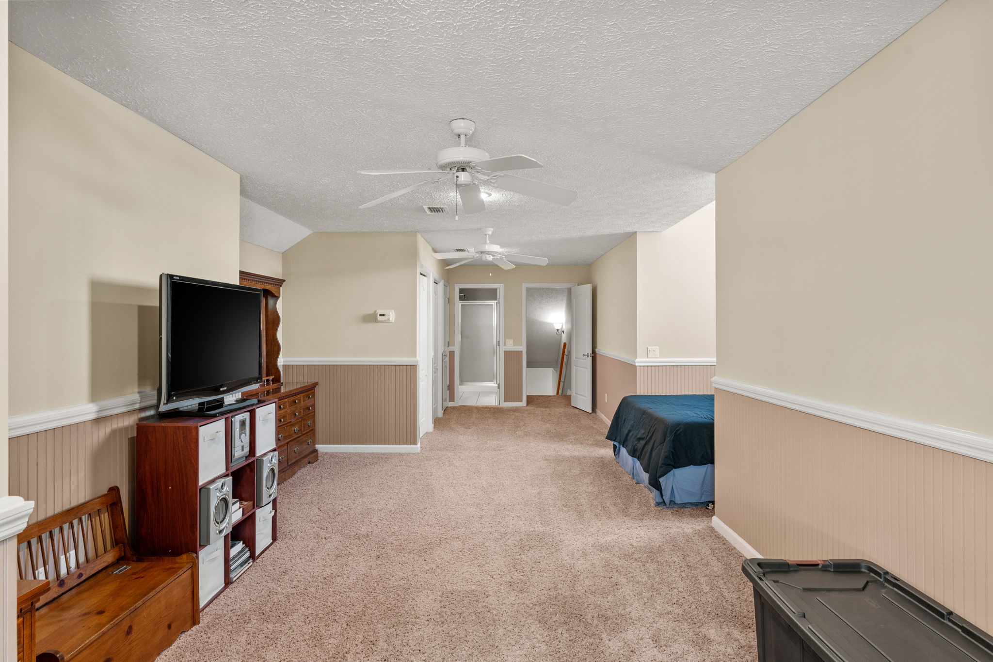  Photo 41