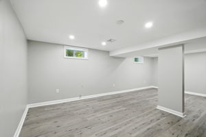  Photo 39